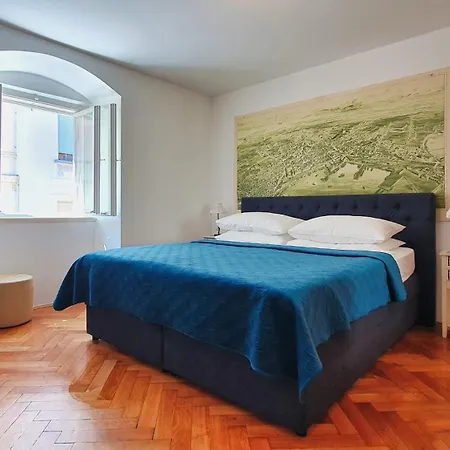 아파트먼트 씨 에버래스팅 *