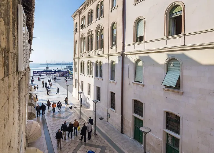 아파트먼트 씨 에버래스팅 스플리트