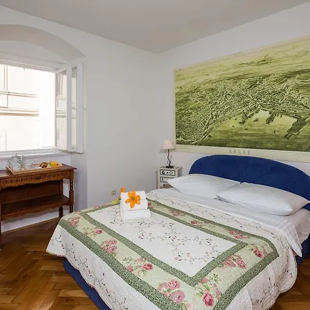 See Everlasting Apartment Split